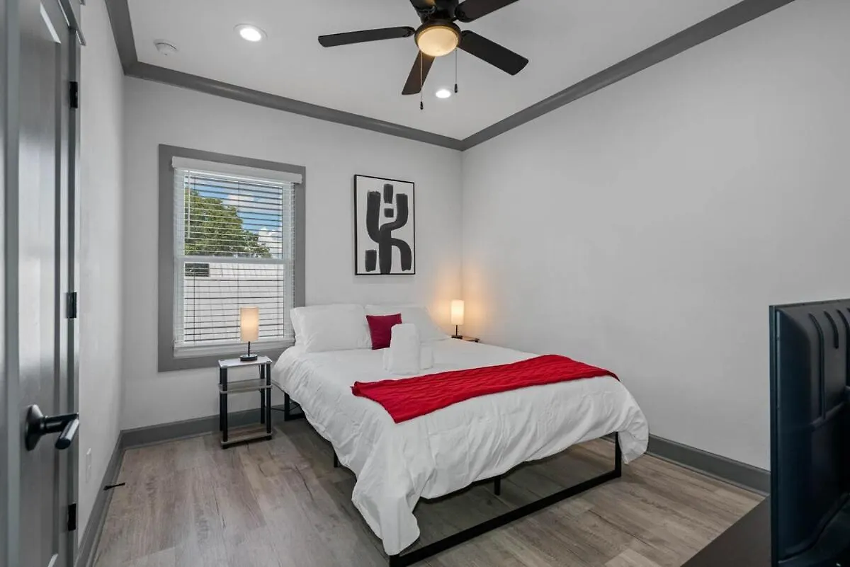 度假居 坦帕Sleeps 20! Luxe 6 Bdrm 4 Bth Duplex - Downtown Tpa别墅