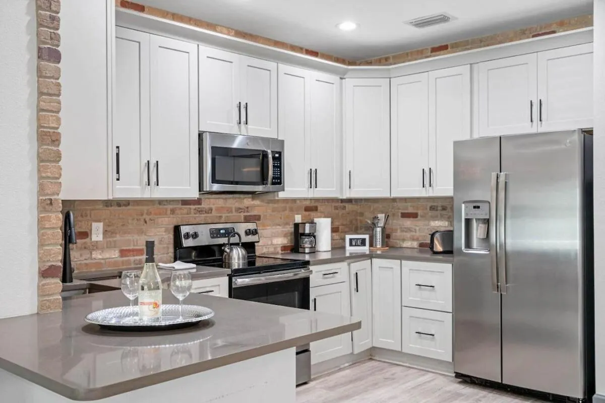 度假居 坦帕Sleeps 20! Luxe 6 Bdrm 4 Bth Duplex - Downtown Tpa别墅