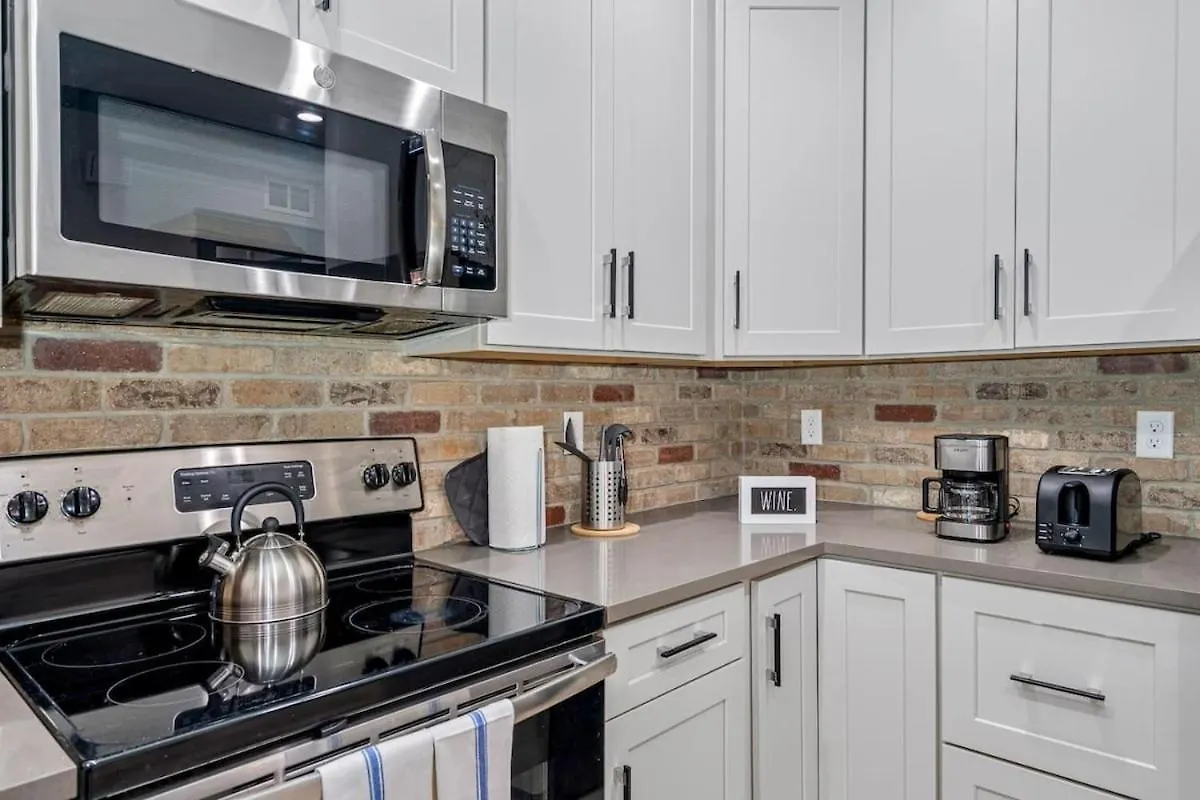 タンパ Sleeps 20! Luxe 6 Bdrm 4 Bth Duplex - Downtown Tpaヴィラ